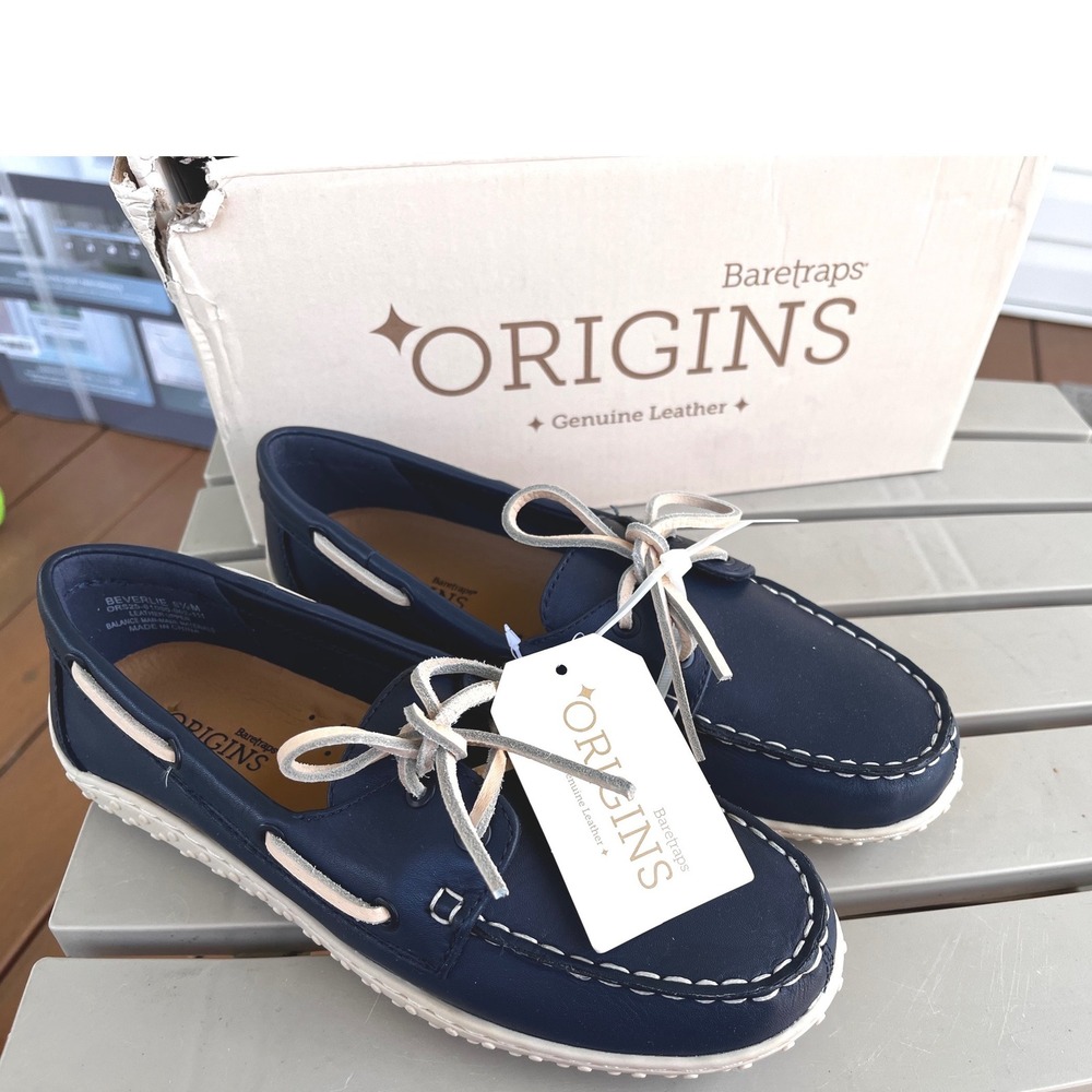 Baretraps Origins Beverlie Navy Blue‎ Leather Boat Shoes Women 6.5 M